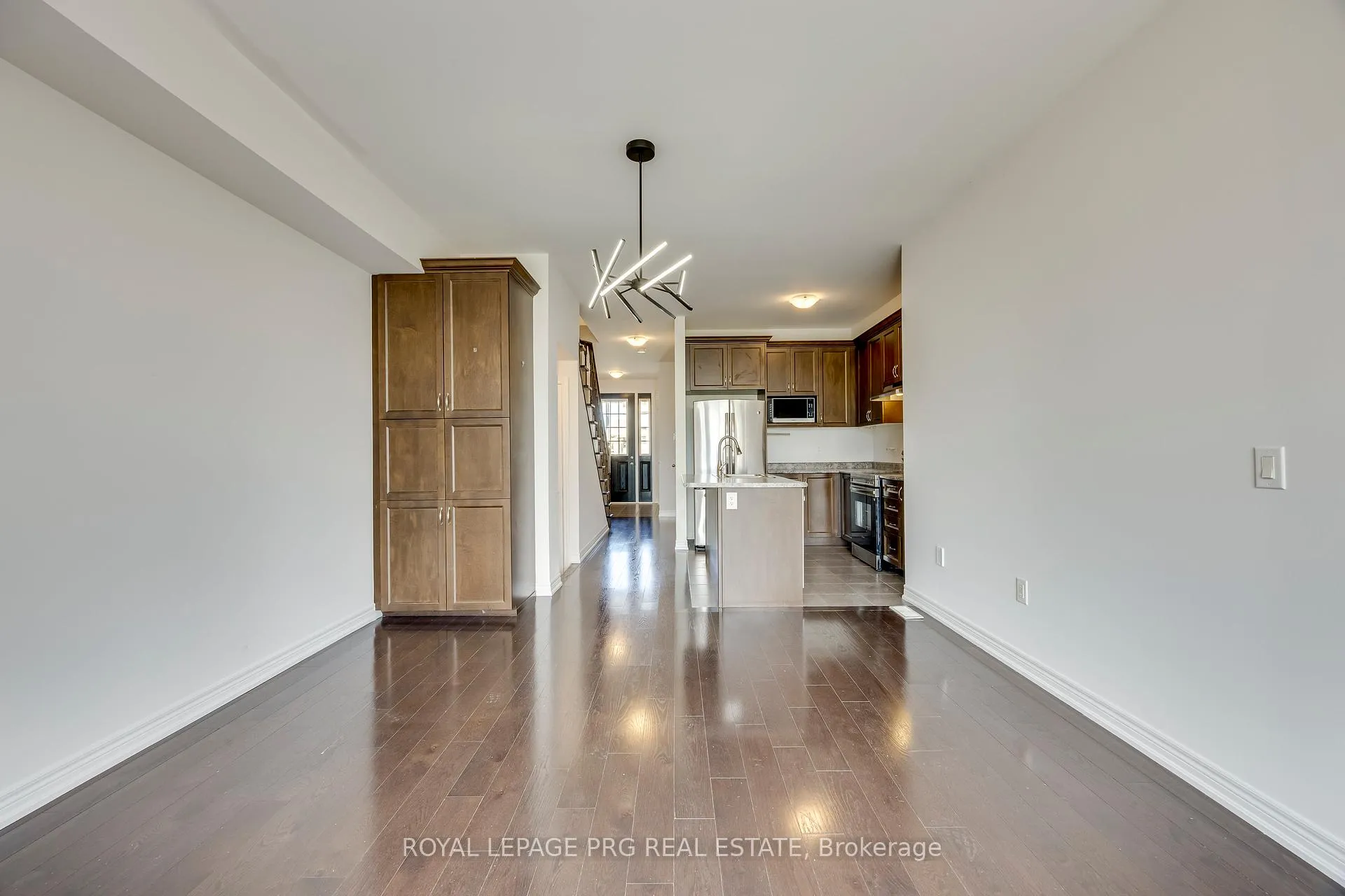 Photo 17 of 47 Dufay Road, Brampton, Northwest Brampton — HOMEH