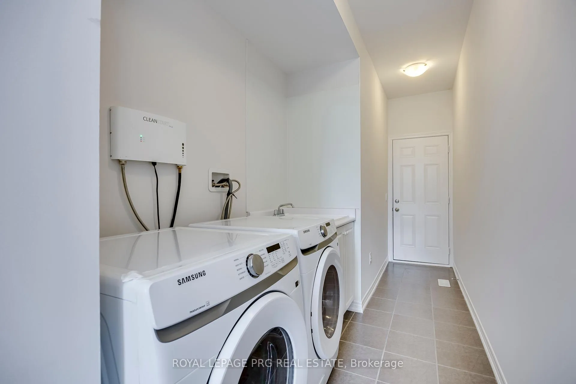 Photo 19 of 47 Dufay Road, Brampton, Northwest Brampton — HOMEH