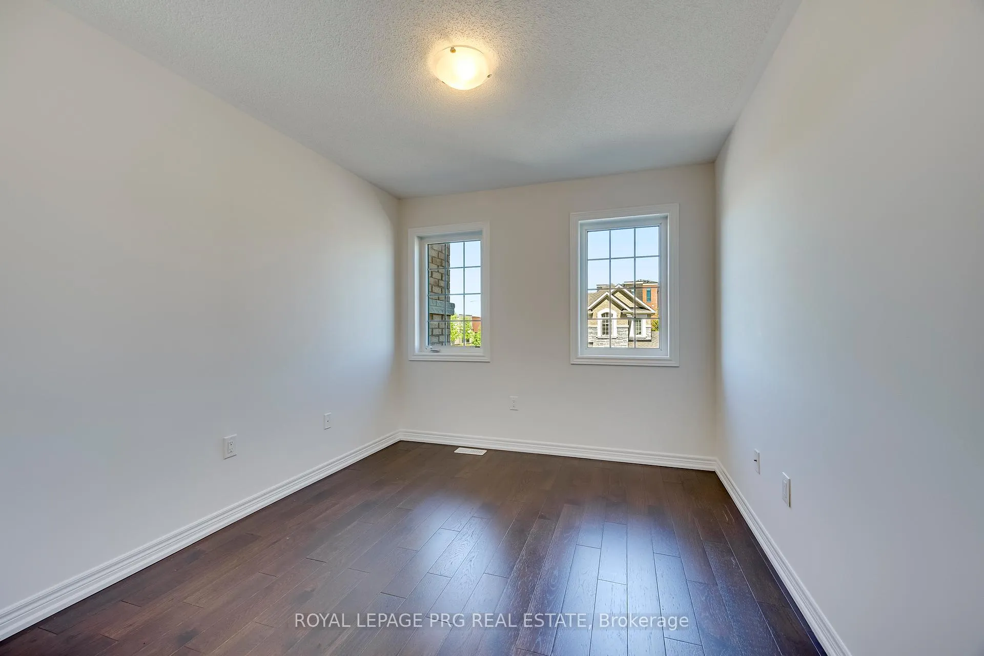 Photo 31 of 47 Dufay Road, Brampton, Northwest Brampton — HOMEH