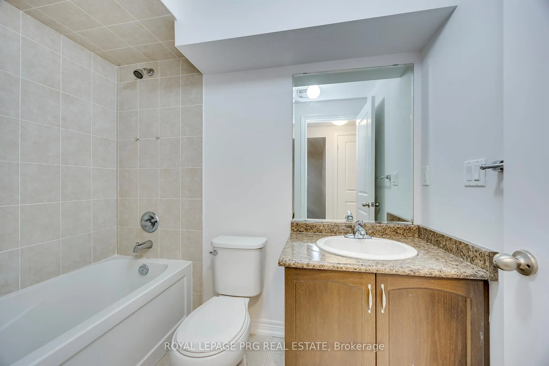 Photo 43 of 47 Dufay Road, Brampton, Northwest Brampton — HOMEH