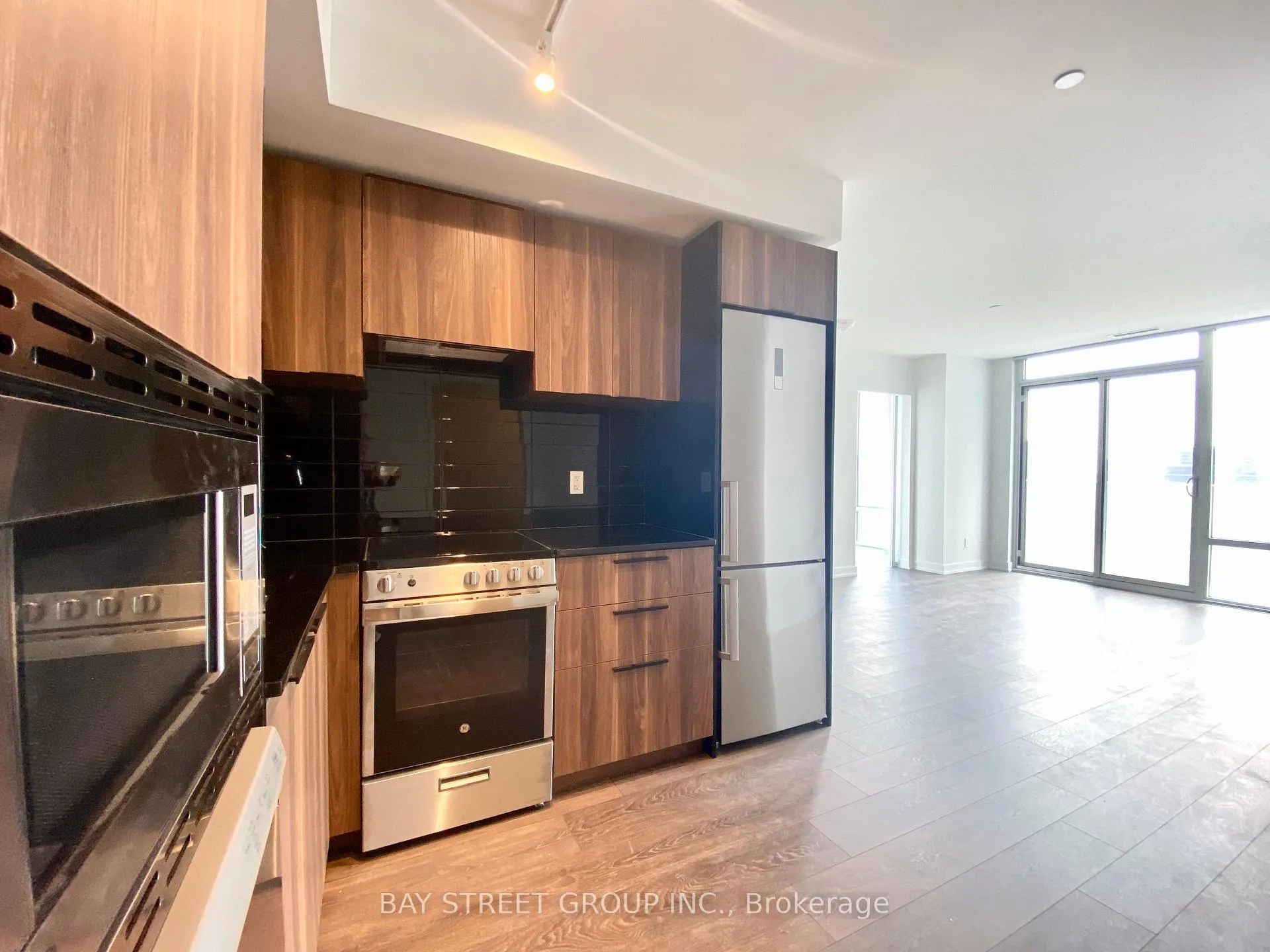 Photo 8 of Unit 2709, 501 Yonge Street, Toronto, Church-Yonge Corridor — HOMEH