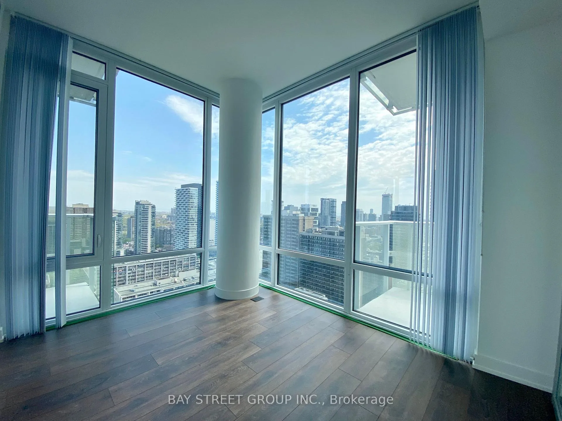 Photo 16 of Unit 2709, 501 Yonge Street, Toronto, Church-Yonge Corridor — HOMEH