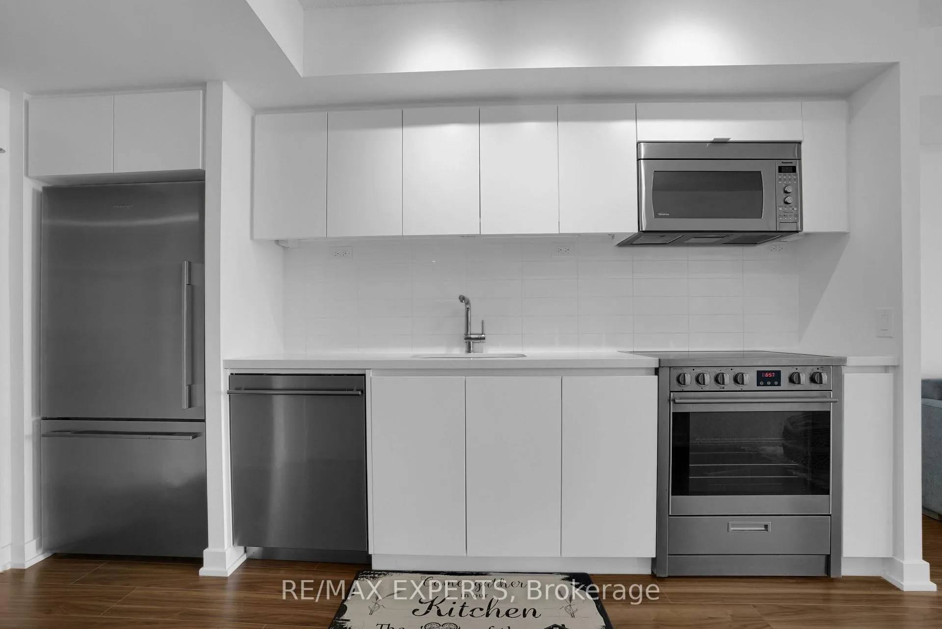 Photo 9 of Unit 2610, 75 Queens Wharf Road, Toronto, Waterfront Communities — HOMEH