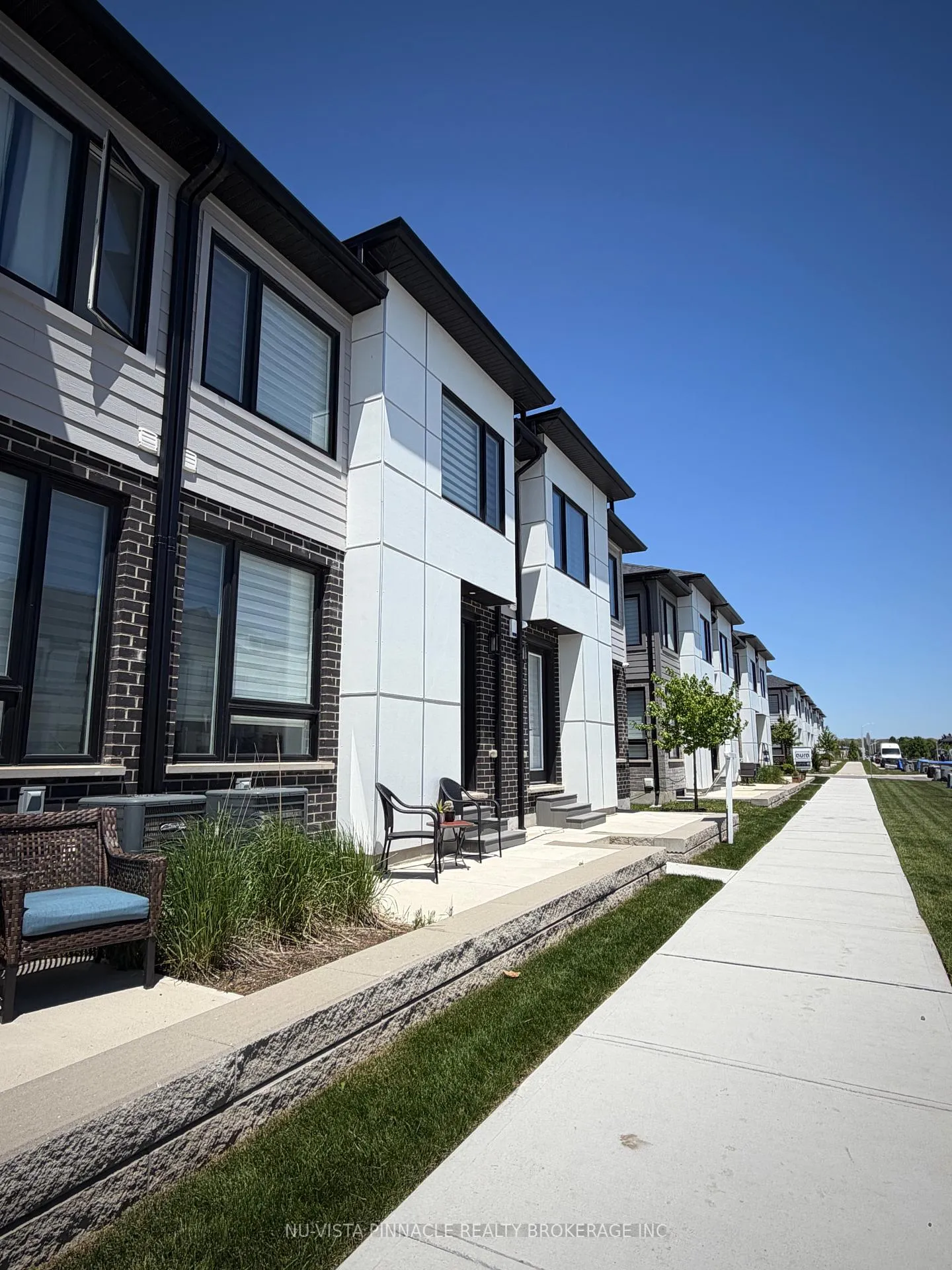 Photo 4 of Unit 111, 175 Doan Drive, Middlesex Centre, Komoka — HOMEH