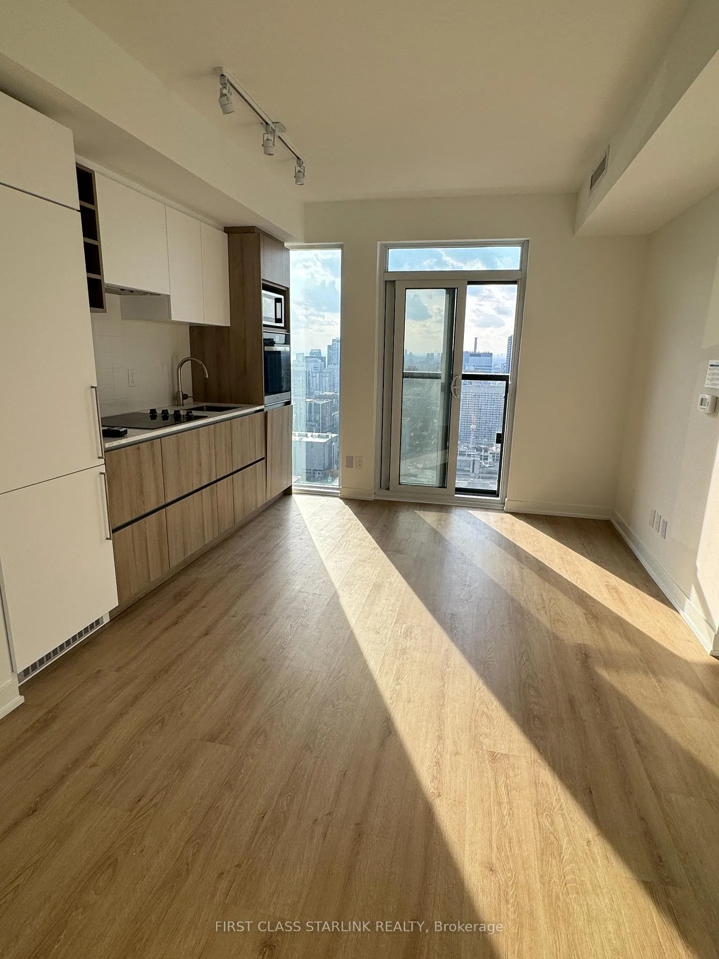 Photo 18 of Unit 4305, 319 Jarvis Street, Toronto, Moss Park — HOMEH