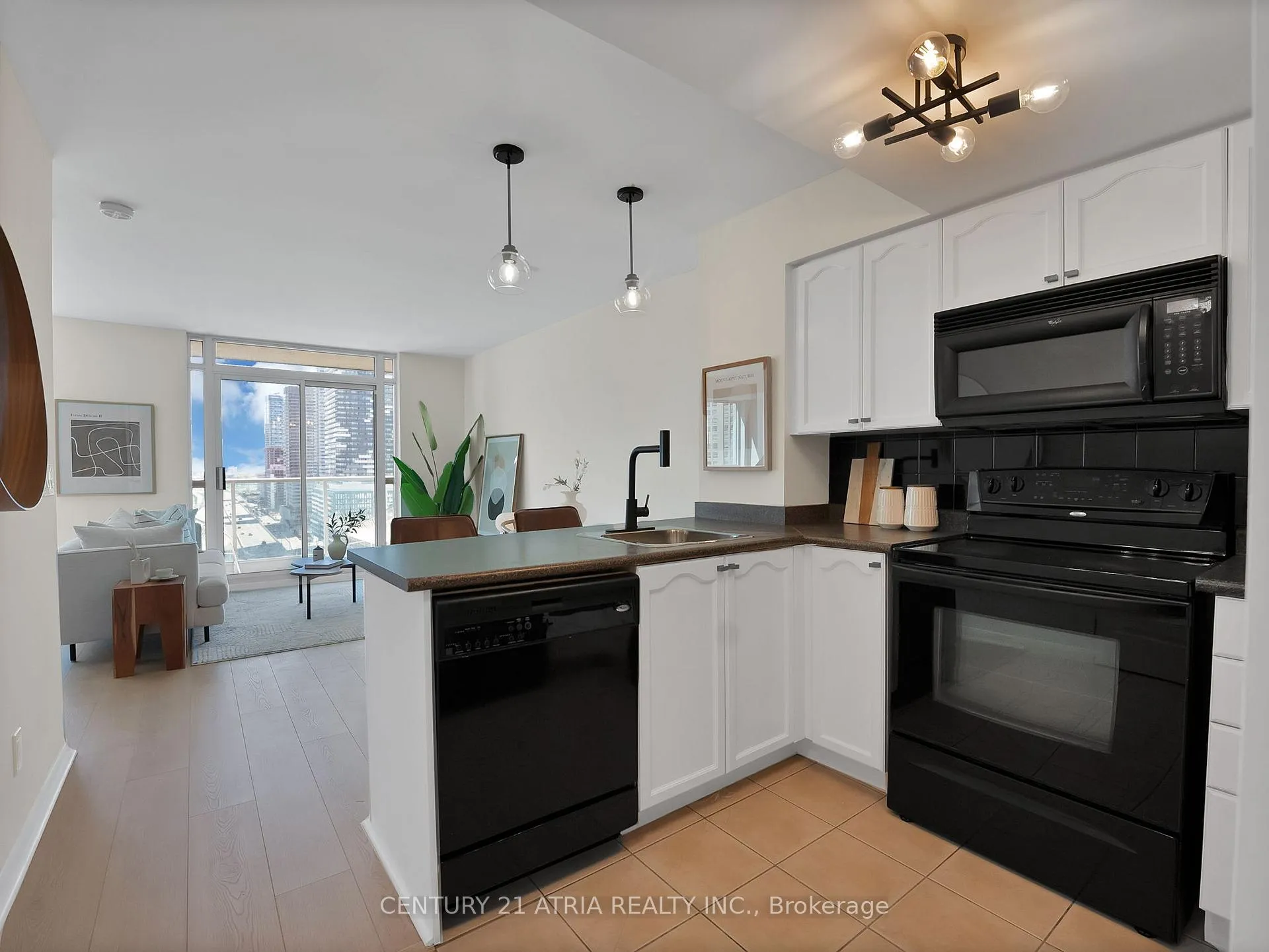 Photo 7 of Unit 1806, 18 Yonge Street, Toronto, Waterfront Communities — HOMEH