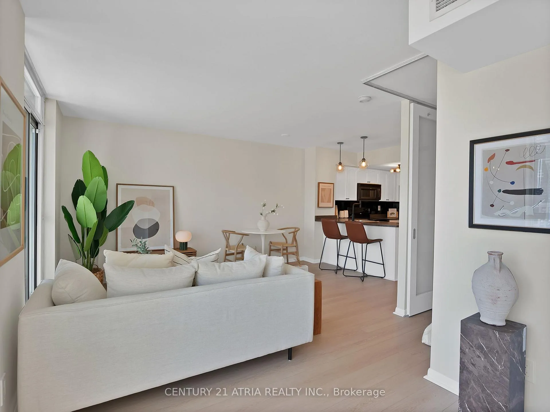 Photo 10 of Unit 1806, 18 Yonge Street, Toronto, Waterfront Communities — HOMEH