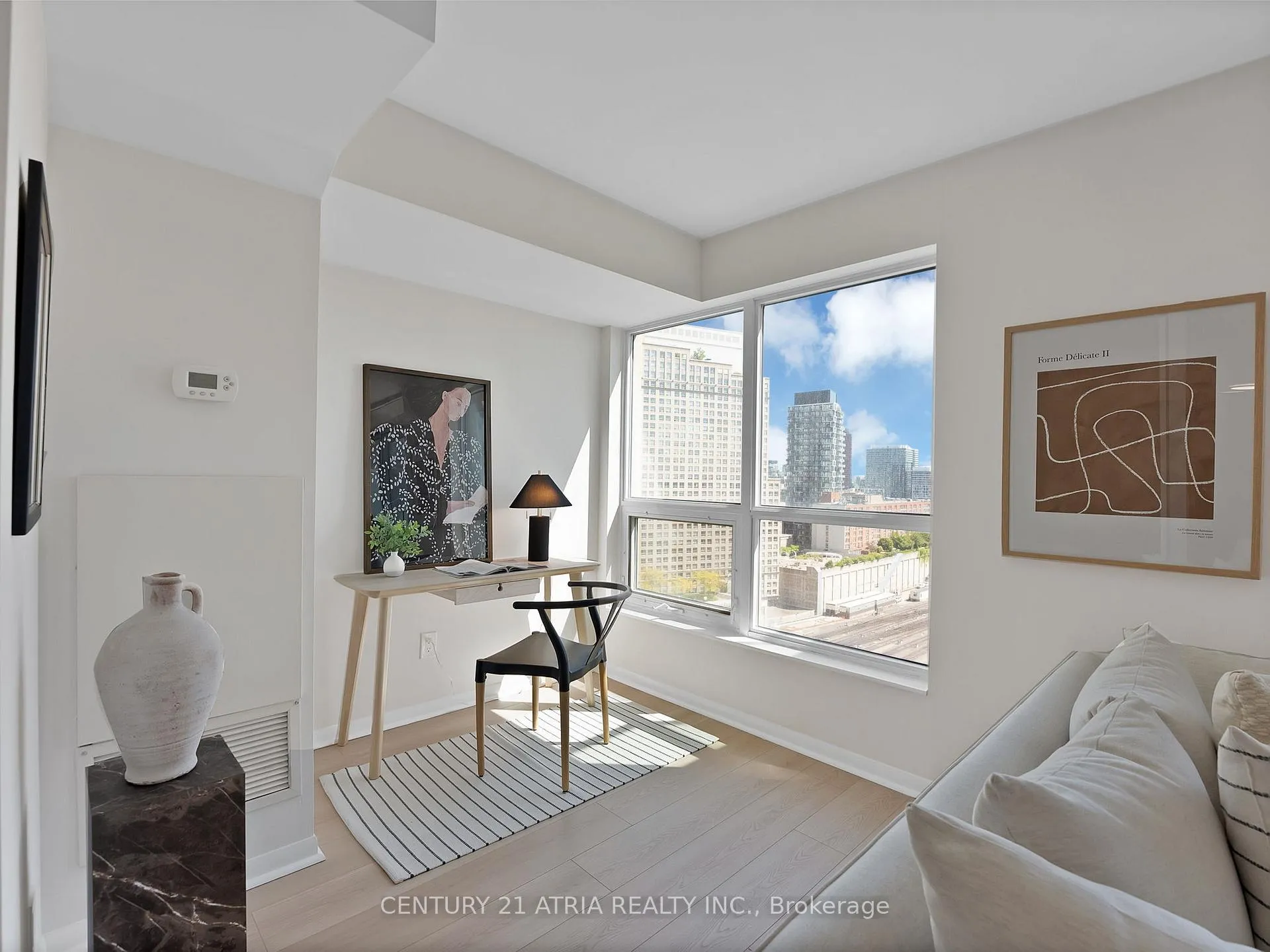 Photo 11 of Unit 1806, 18 Yonge Street, Toronto, Waterfront Communities — HOMEH