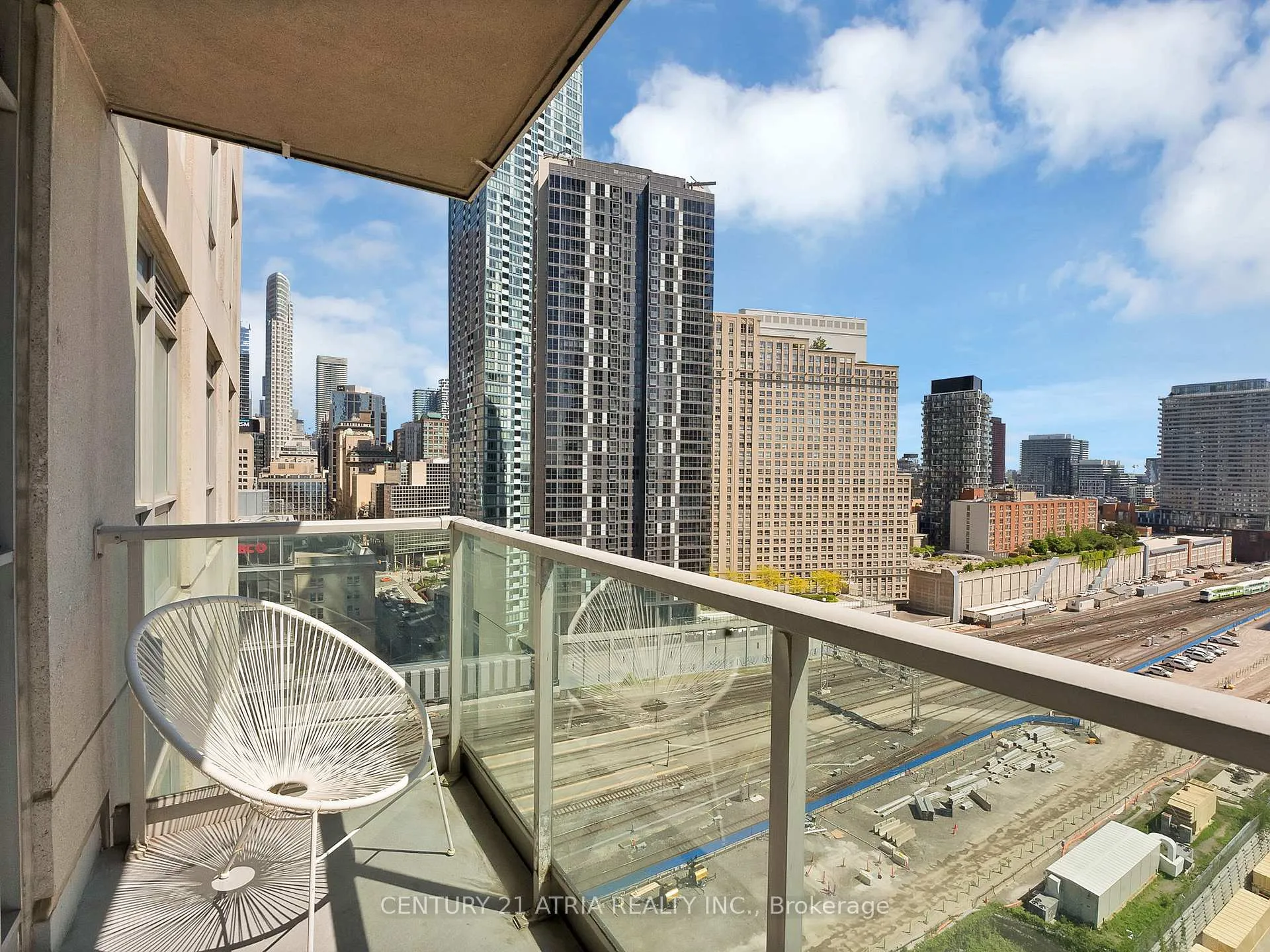 Photo 19 of Unit 1806, 18 Yonge Street, Toronto, Waterfront Communities — HOMEH