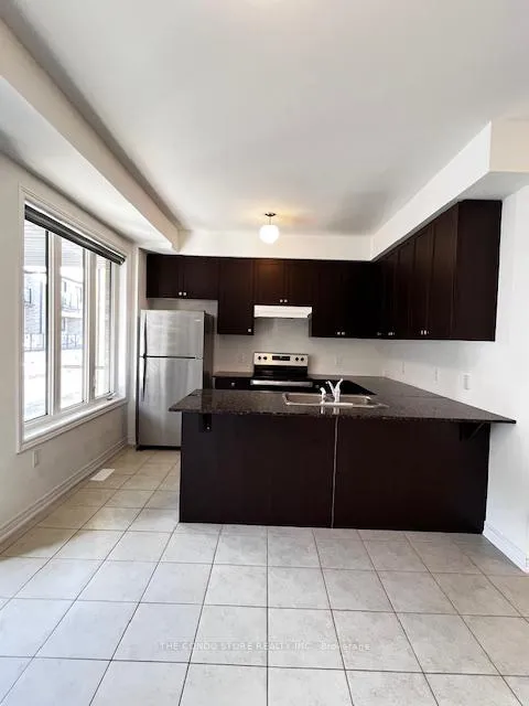 Photo 4 of 10 Dockside Way, Whitby, Port Whitby — HOMEH