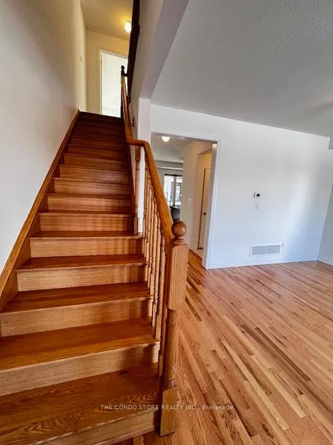 Photo 13 of 10 Dockside Way, Whitby, Port Whitby — HOMEH