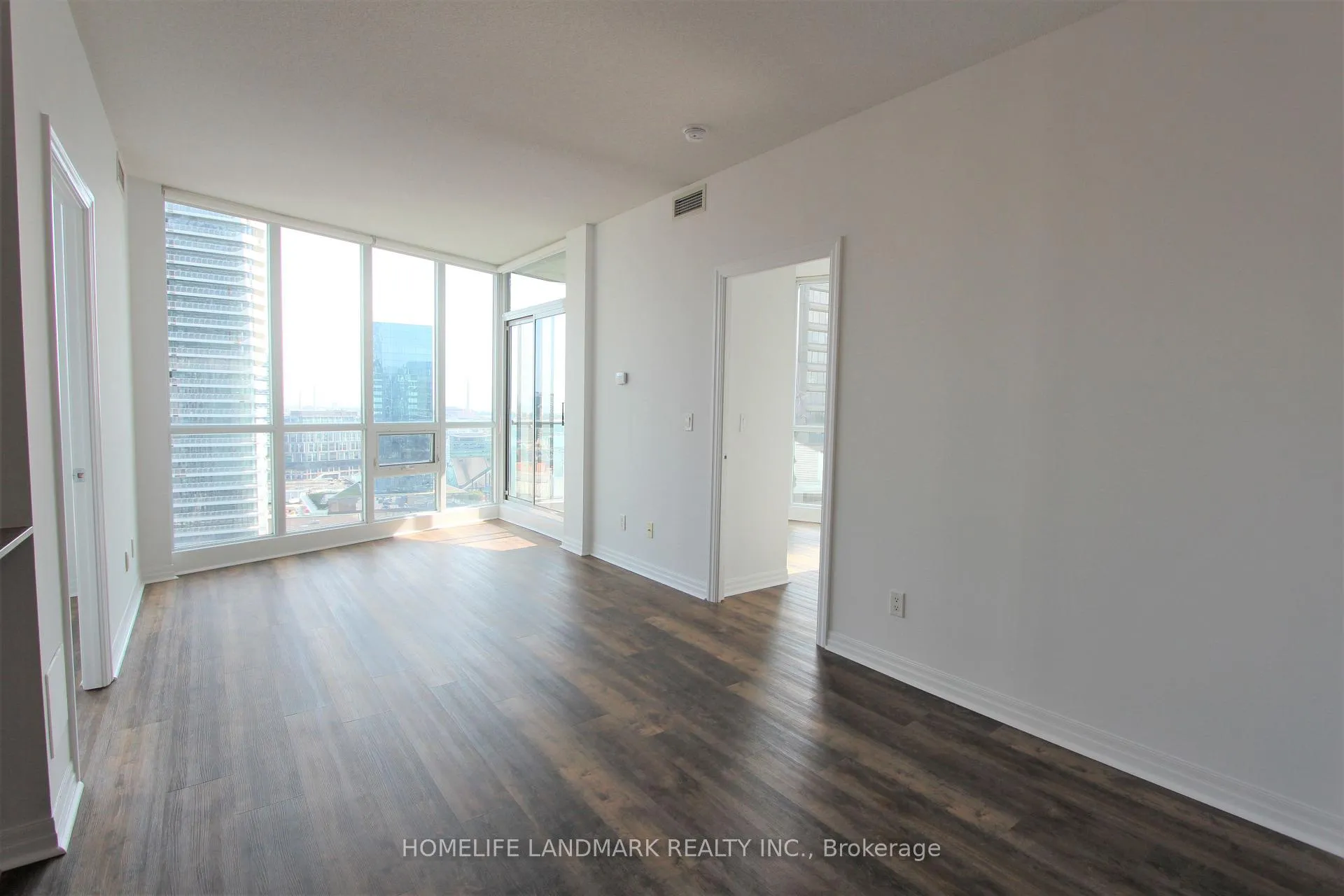 Photo 7 of Unit 2604, 12 Yonge Street, Toronto, Waterfront Communities — HOMEH