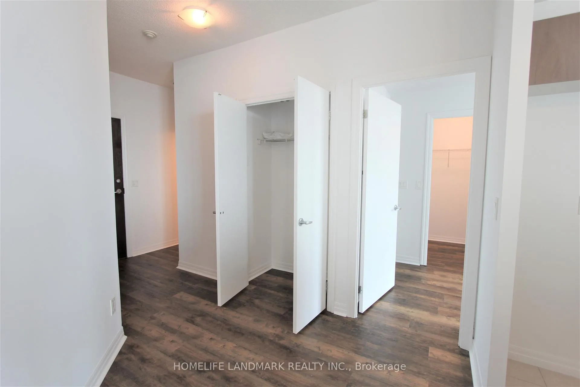 Photo 12 of Unit 2604, 12 Yonge Street, Toronto, Waterfront Communities — HOMEH