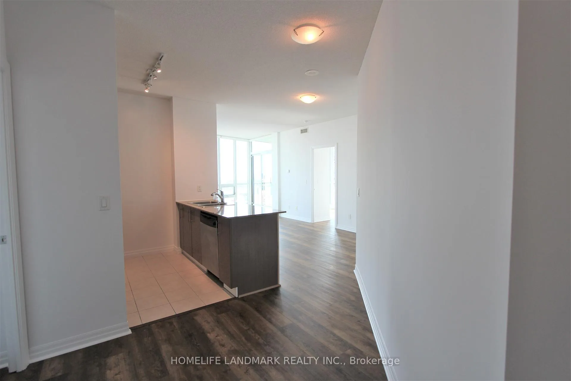 Photo 16 of Unit 2604, 12 Yonge Street, Toronto, Waterfront Communities — HOMEH