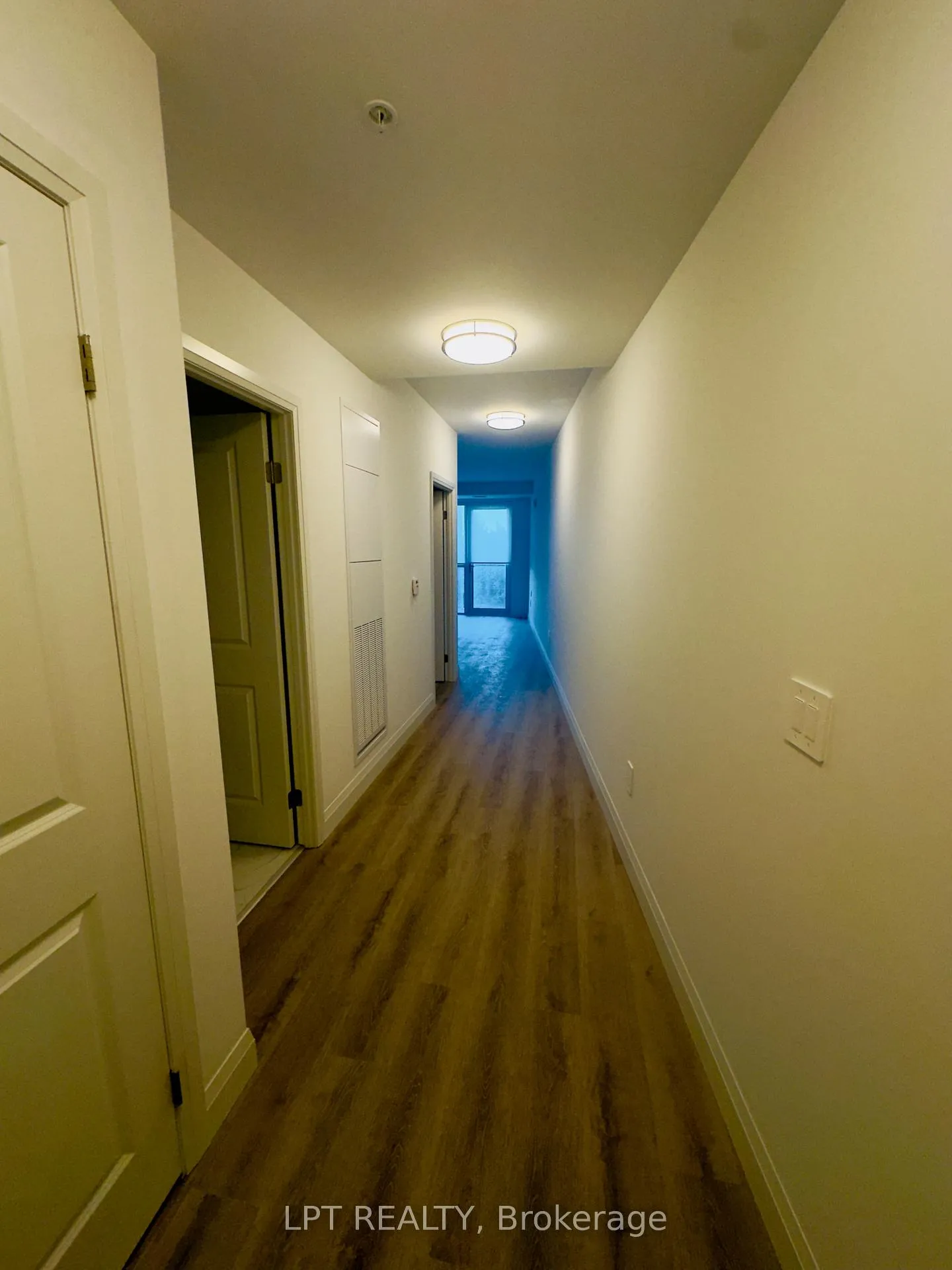Photo 8 of Unit 304, 1333 Weber St E, Kitchener — HOMEH