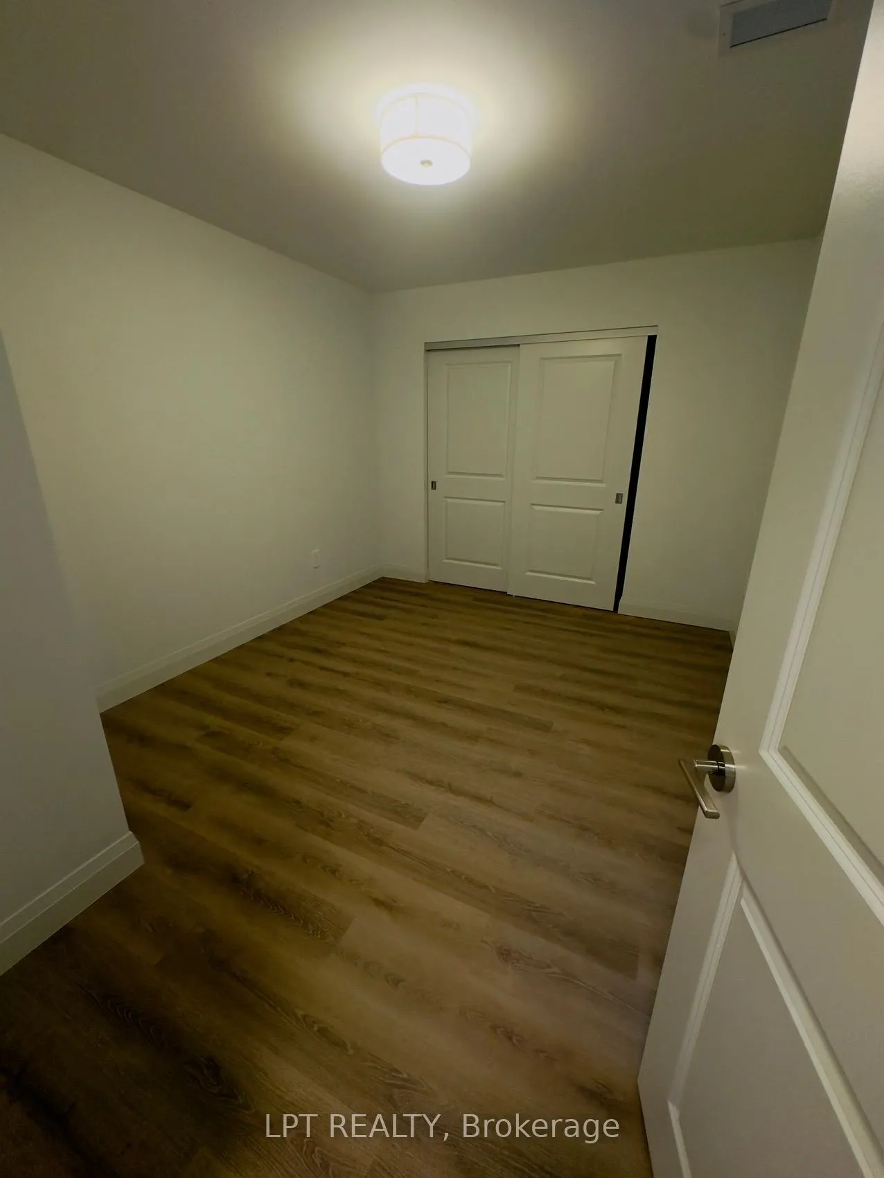 Photo 10 of Unit 304, 1333 Weber St E, Kitchener — HOMEH