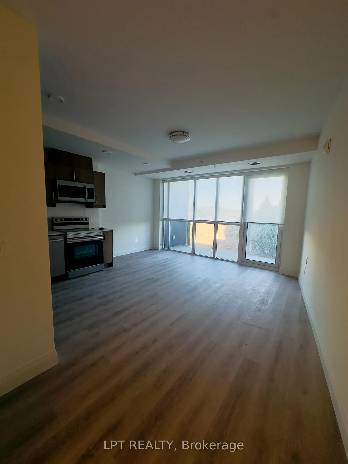 Photo 13 of Unit 304, 1333 Weber St E, Kitchener — HOMEH