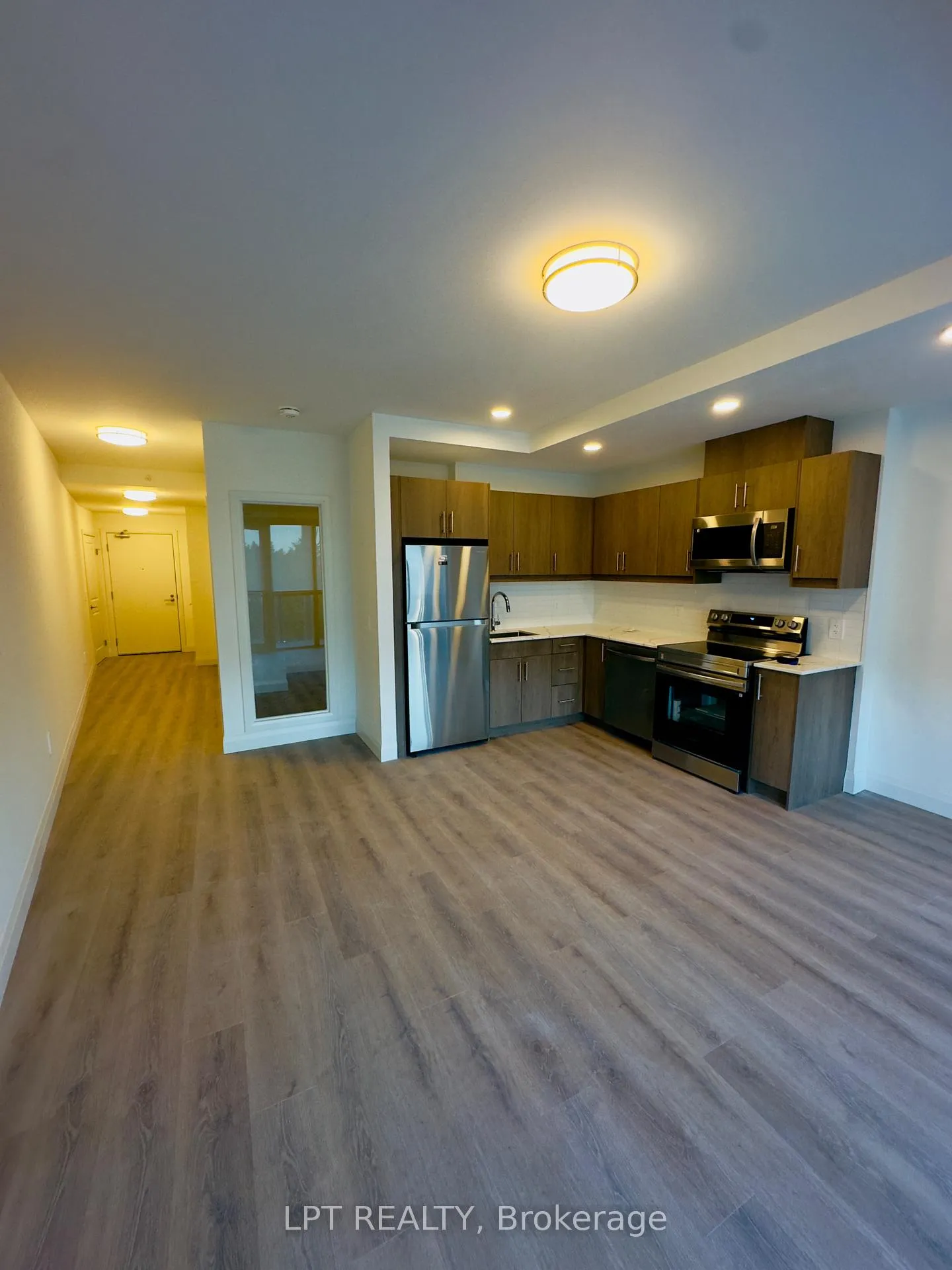 Photo 15 of Unit 304, 1333 Weber St E, Kitchener — HOMEH