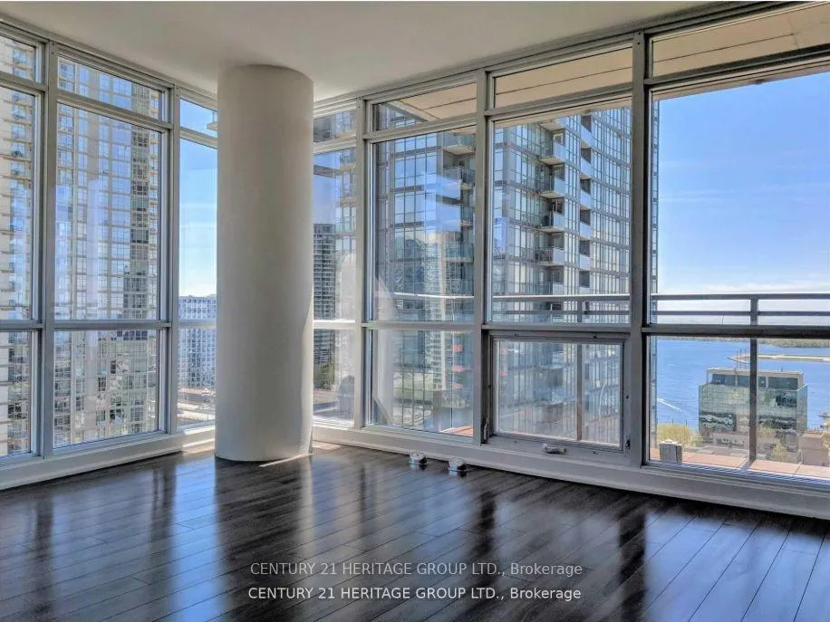 Photo 11 of Unit 1910, 15 Fort York Boulevard, Toronto, Waterfront Communities — HOMEH