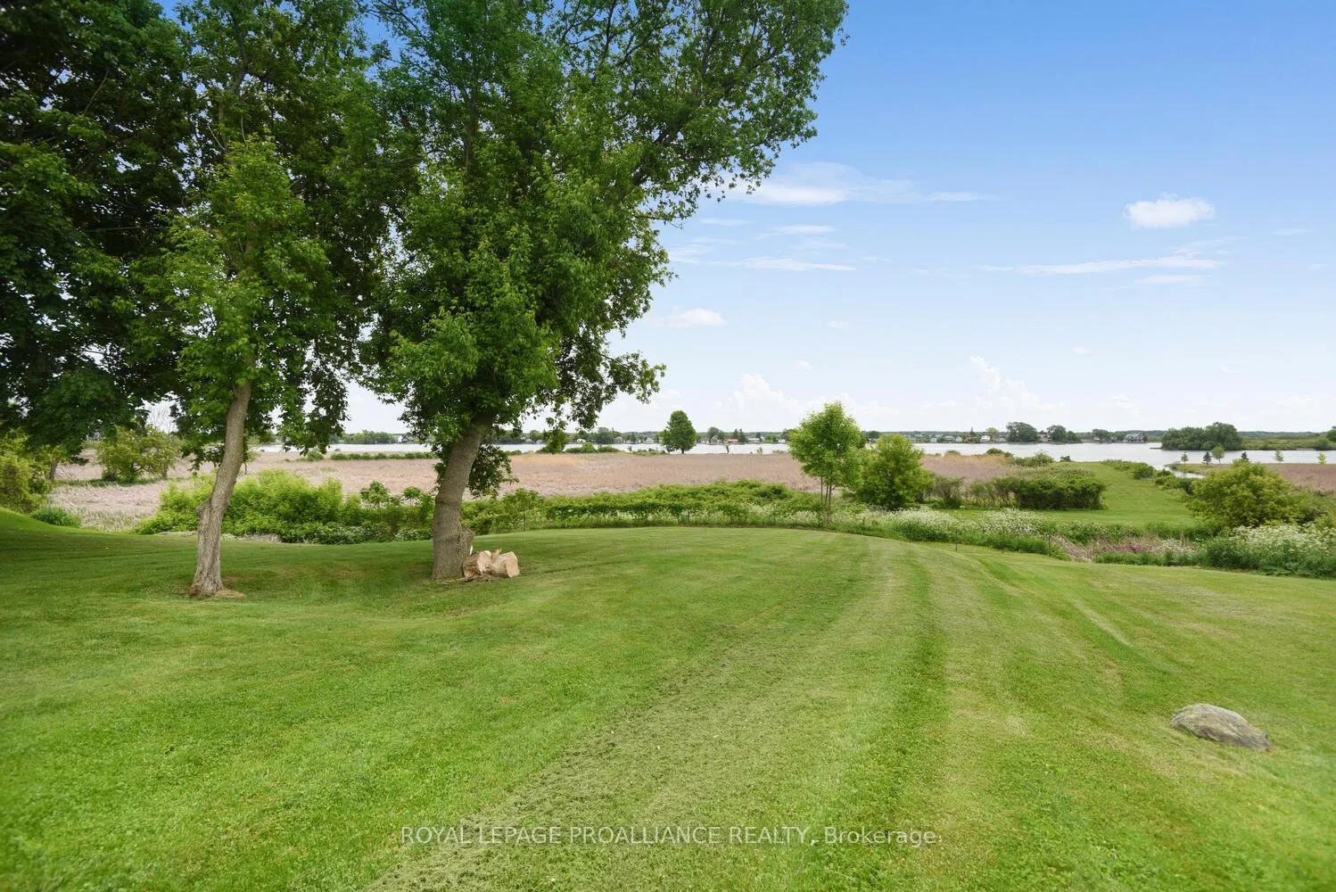 Photo 5 of 2111 County Road 2 E, Edwardsburgh/Cardinal, Edwardsburgh/Cardinal Twp — HOMEH