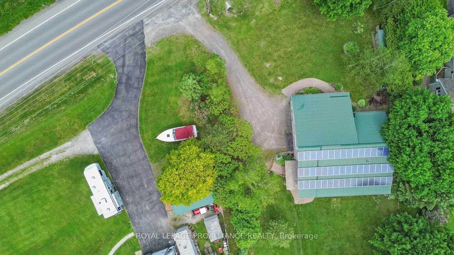 Photo 9 of 2111 County Road 2 E, Edwardsburgh/Cardinal, Edwardsburgh/Cardinal Twp — HOMEH