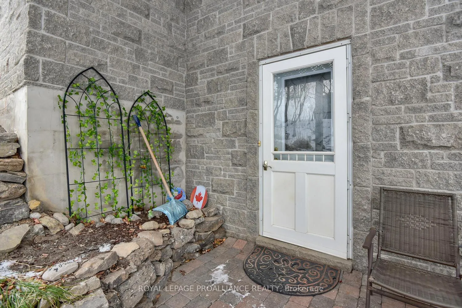 Photo 10 of 2111 County Road 2 E, Edwardsburgh/Cardinal, Edwardsburgh/Cardinal Twp — HOMEH