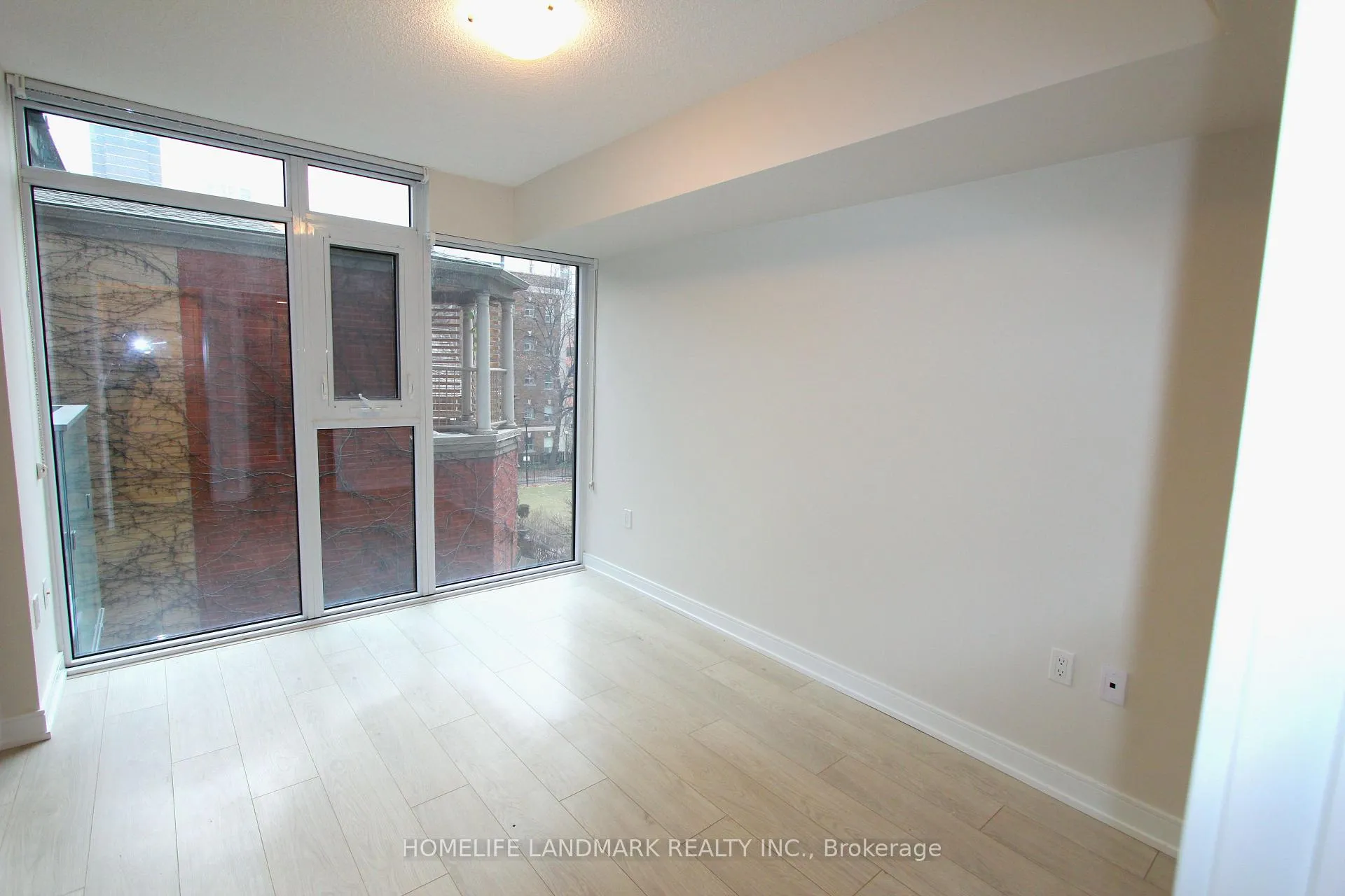 Photo 2 of Unit 304, 50 Wellesley Street E, Toronto, Church-Yonge Corridor — HOMEH