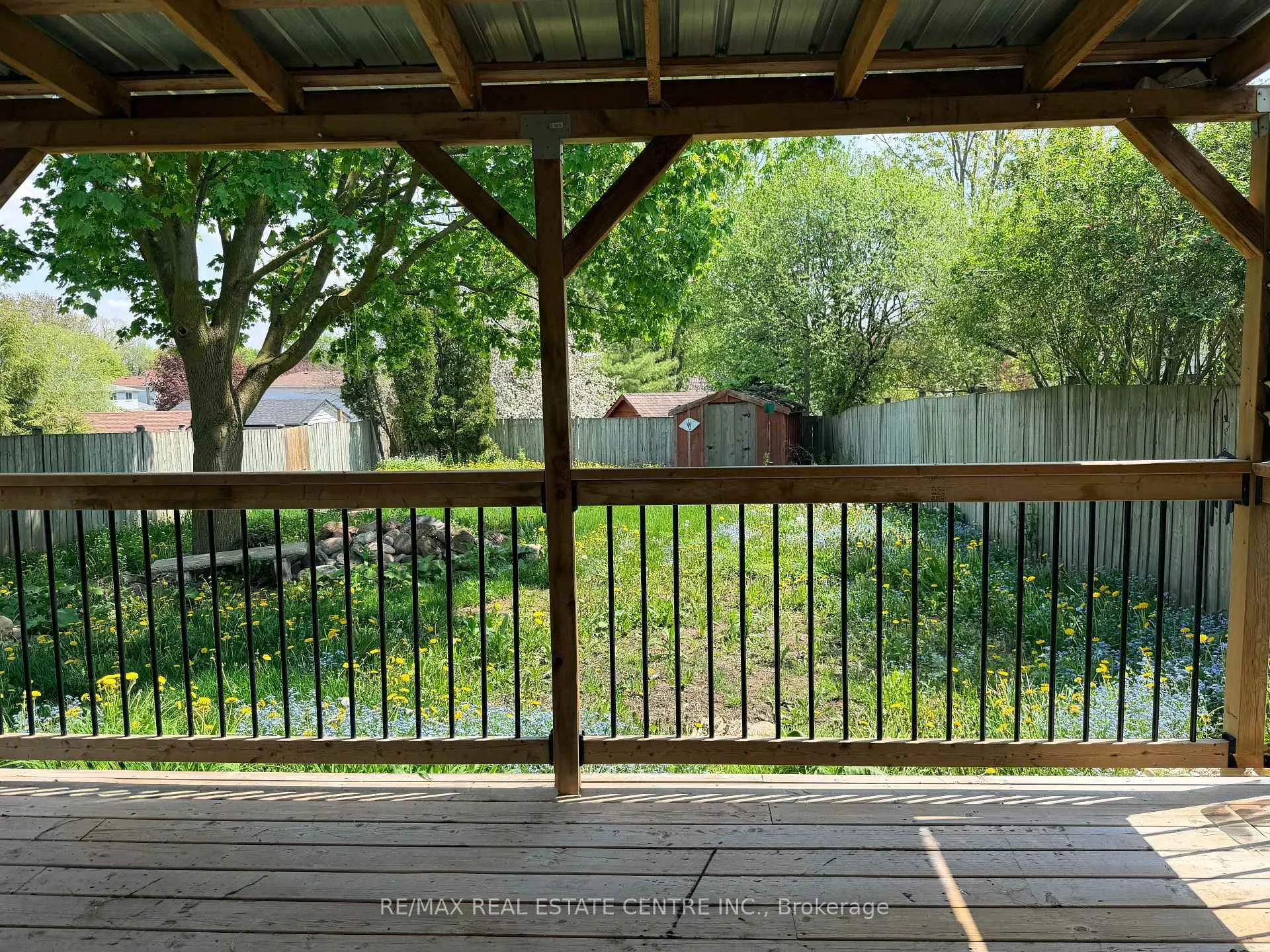 Photo 17 of 43 Forest Glen Crescent, Kitchener, Forest Hill — HOMEH