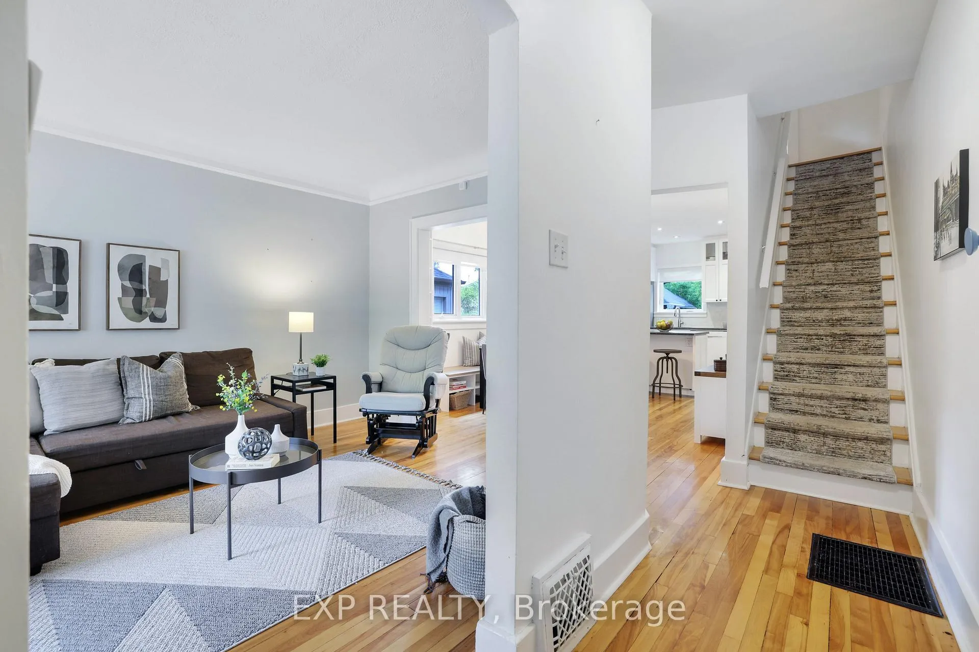 Photo 8 of 122 Byron Avenue, Ottawa, Ottawa West — HOMEH