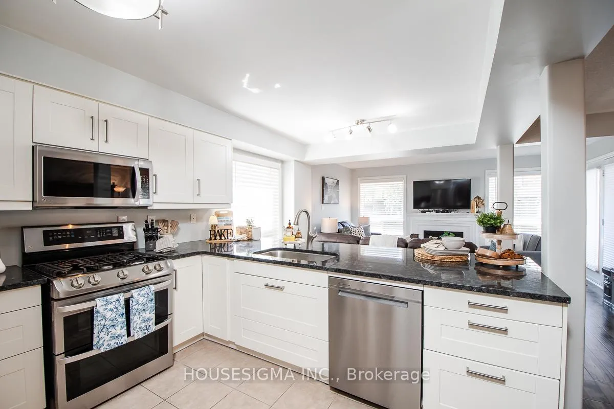 Photo 7 of 27 Staples Avenue, Clarington, Courtice — HOMEH