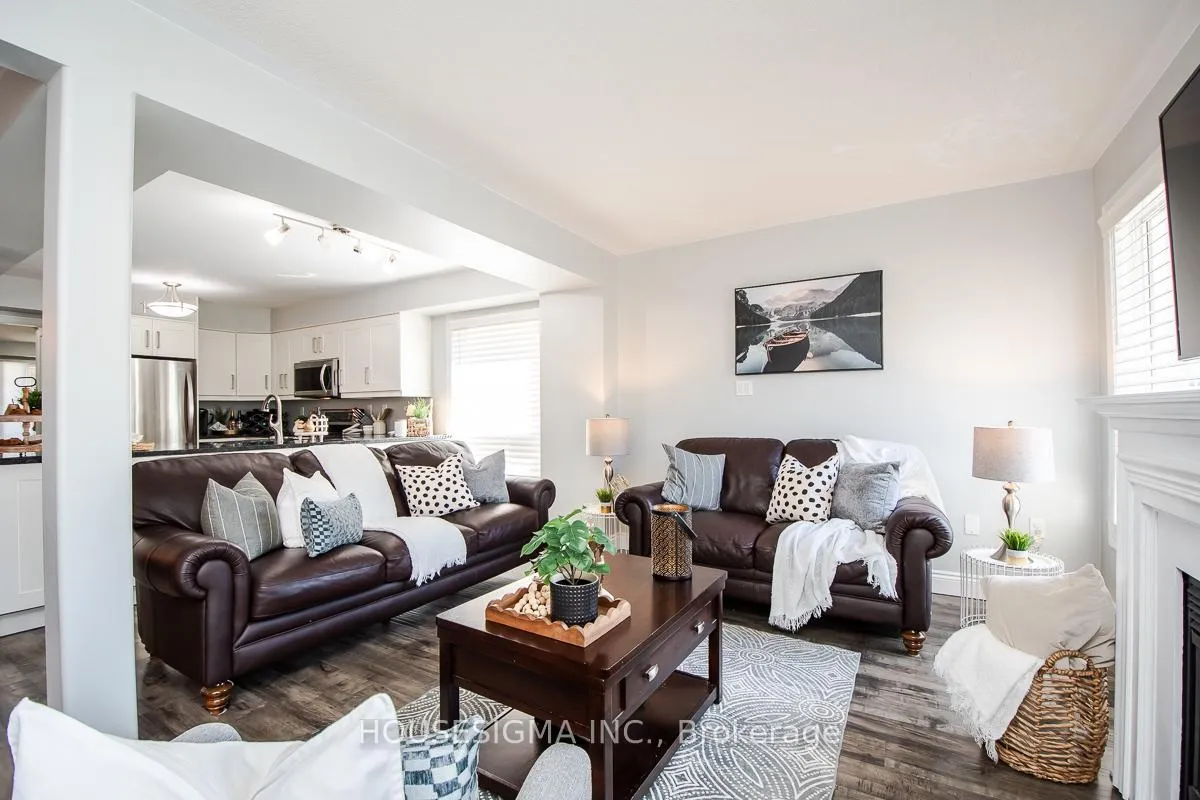 Photo 12 of 27 Staples Avenue, Clarington, Courtice — HOMEH