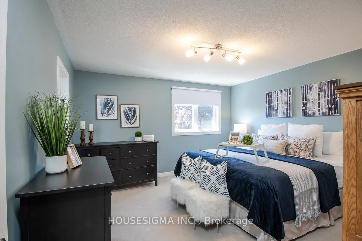 Photo 21 of 27 Staples Avenue, Clarington, Courtice — HOMEH