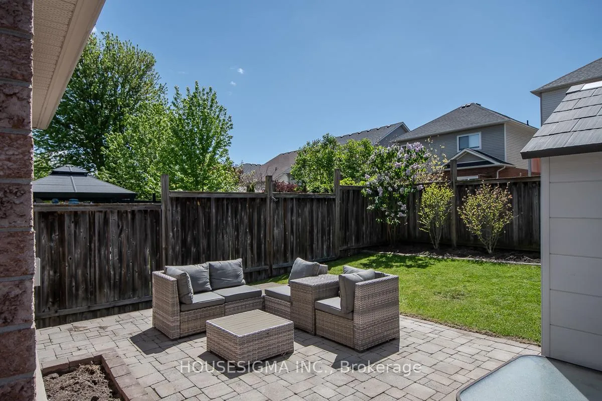 Photo 39 of 27 Staples Avenue, Clarington, Courtice — HOMEH