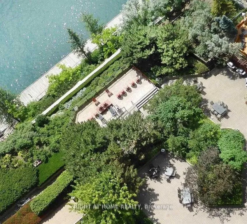 Photo 27 of Unit 3306, 65 Harbour Square, Toronto, Waterfront Communities — HOMEH