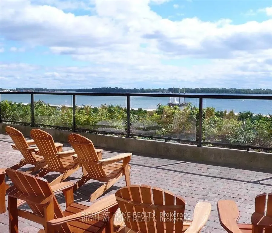 Photo 29 of Unit 3306, 65 Harbour Square, Toronto, Waterfront Communities — HOMEH