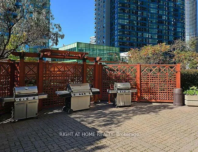 Photo 30 of Unit 3306, 65 Harbour Square, Toronto, Waterfront Communities — HOMEH