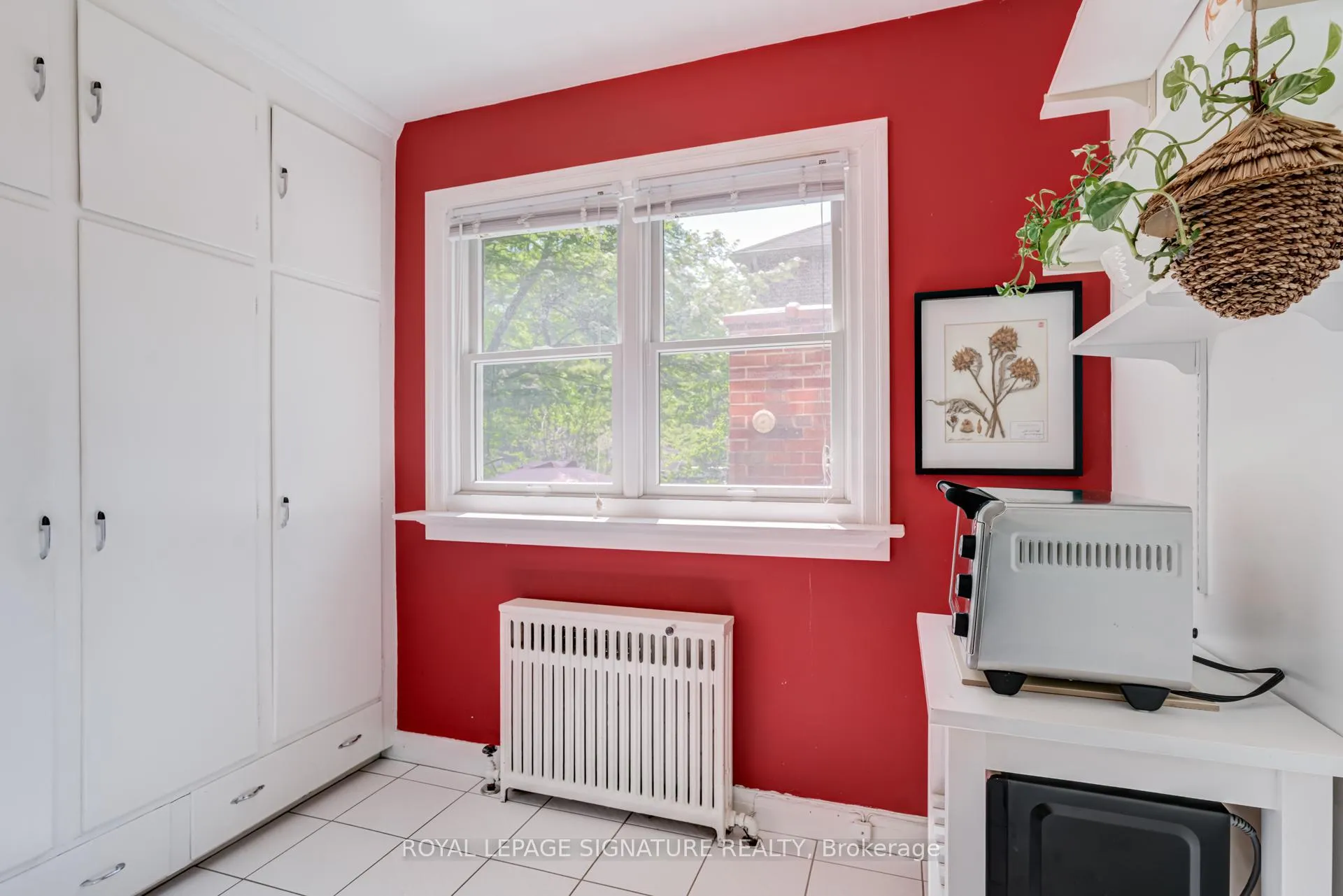 Photo 13 of 123 South Kingsway, Toronto, High Park-Swansea — HOMEH