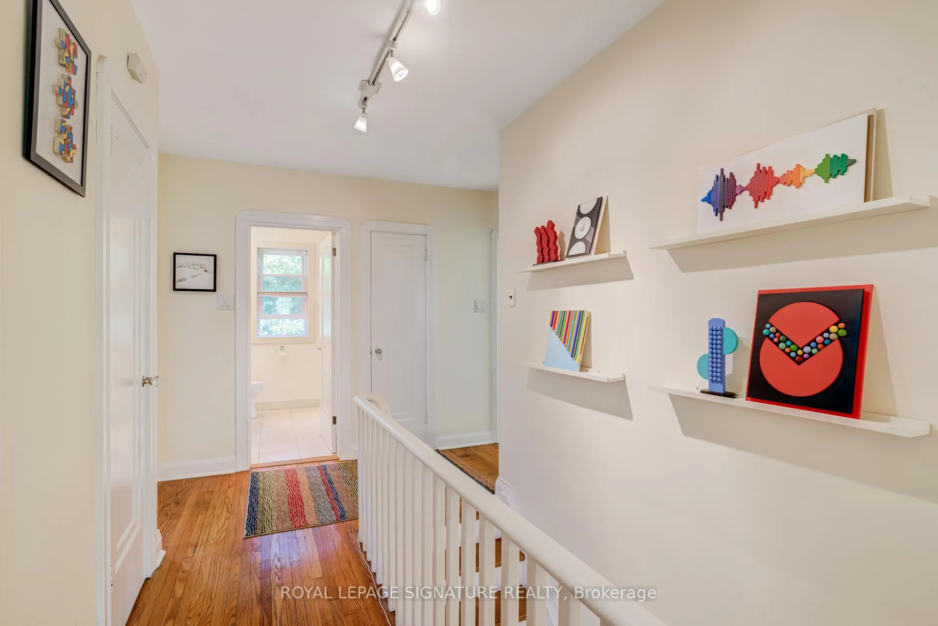 Photo 23 of 123 South Kingsway, Toronto, High Park-Swansea — HOMEH