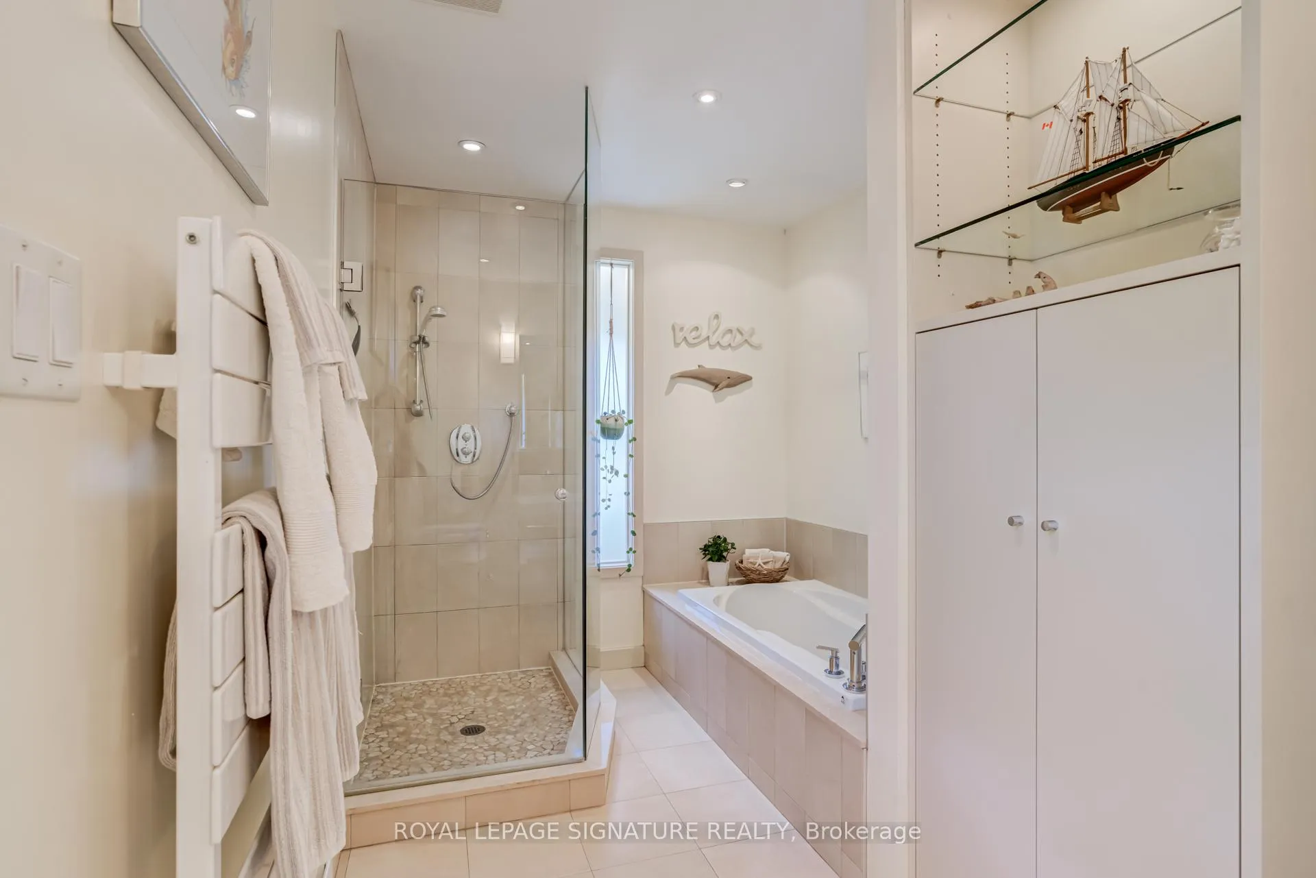 Photo 26 of 123 South Kingsway, Toronto, High Park-Swansea — HOMEH