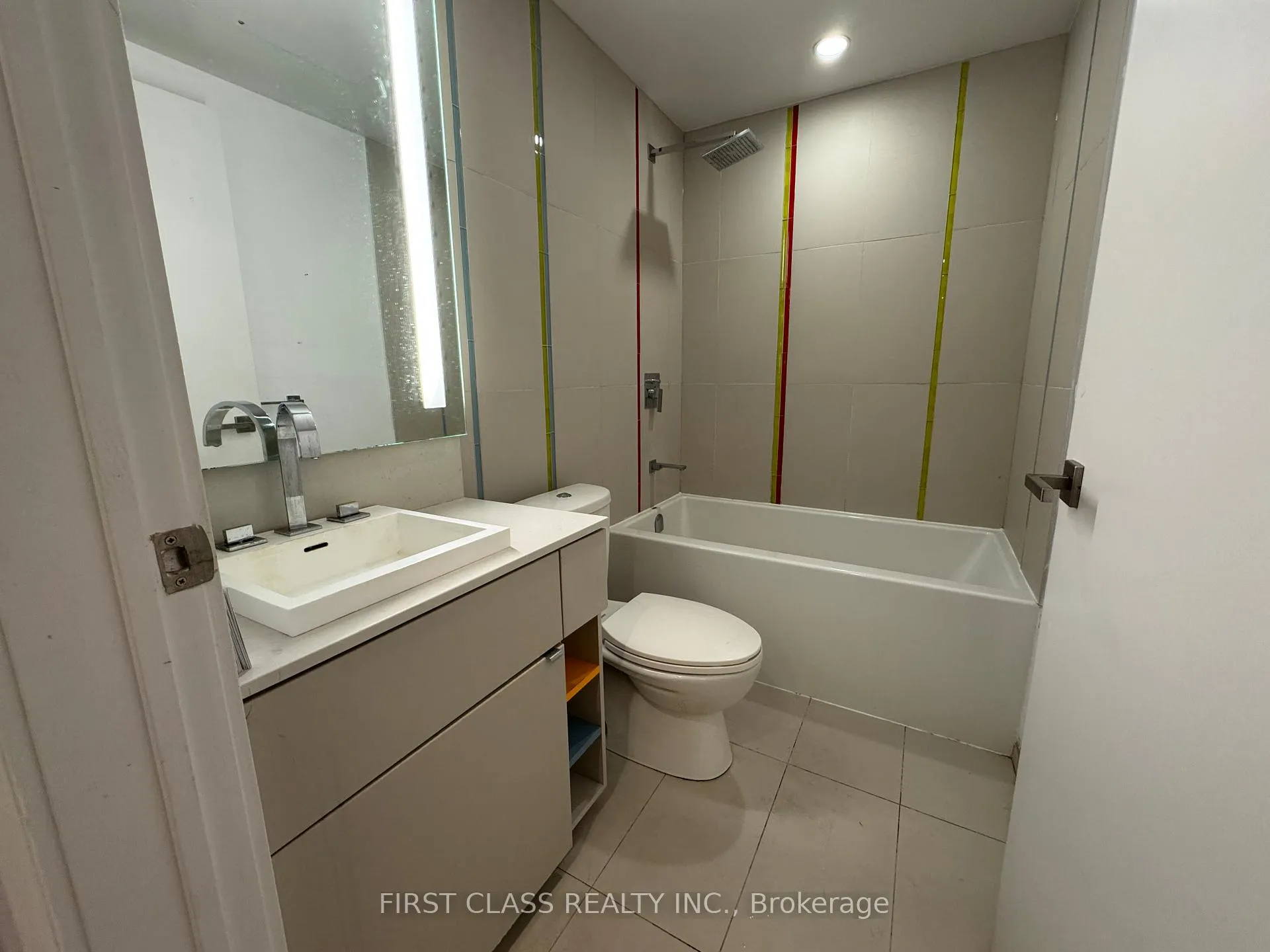Photo 5 of Unit 617, 101 Peter Street, Toronto, Waterfront Communities — HOMEH