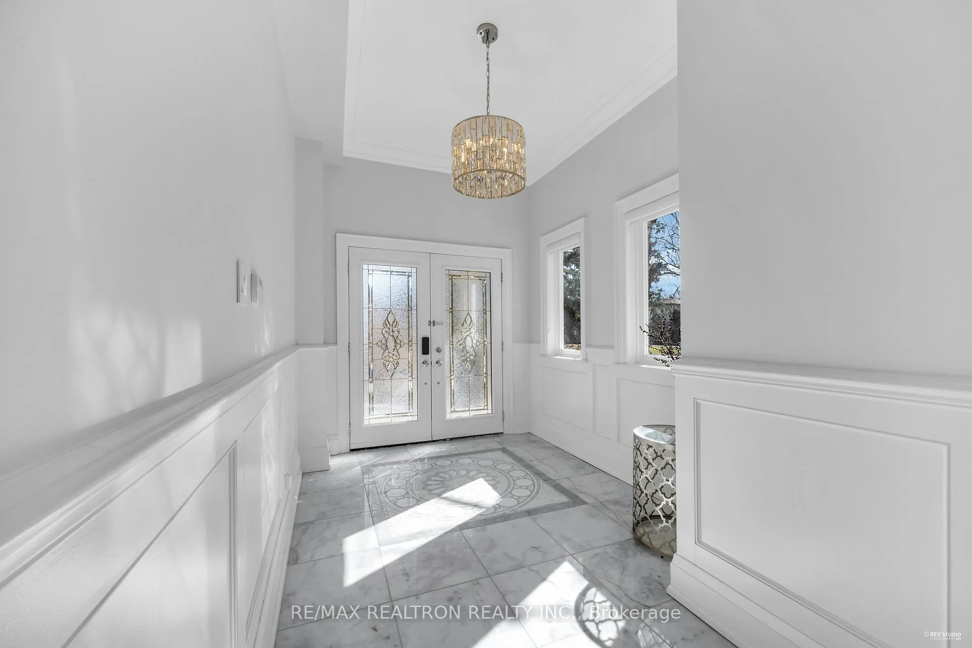 Photo 3 of 26 Liebeck Crescent, Markham, Unionville — HOMEH