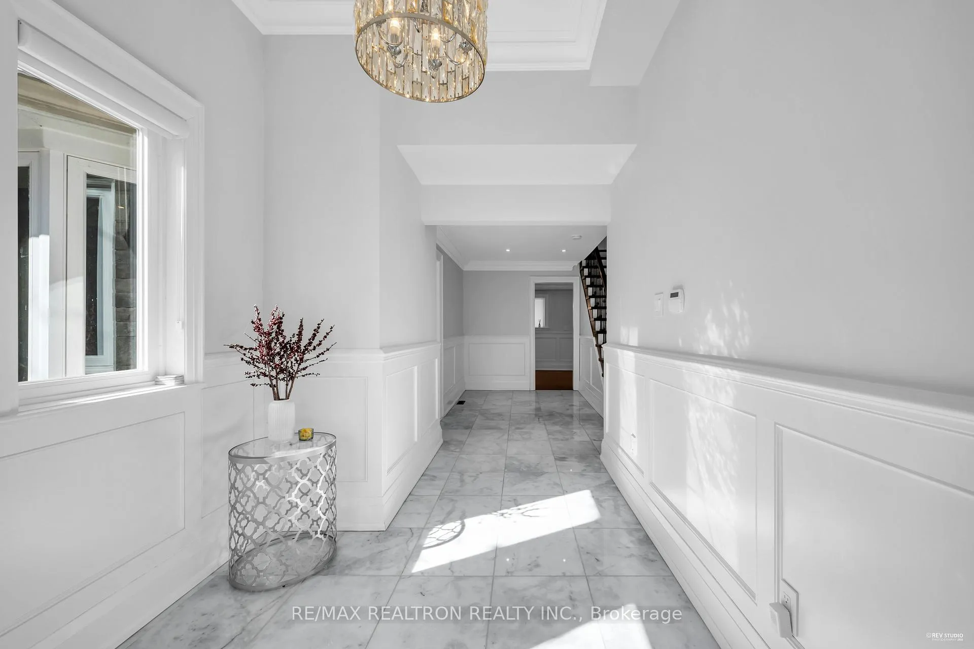 Photo 4 of 26 Liebeck Crescent, Markham, Unionville — HOMEH