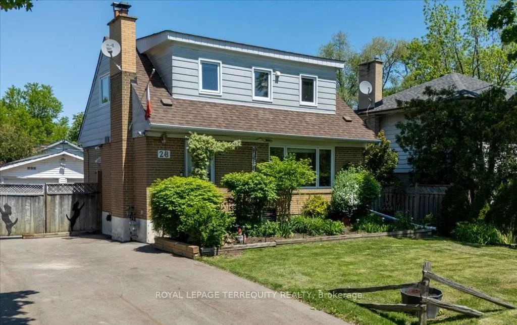 Photo 1 of 28 Crowland Drive, Etobicoke, Rexdale-Kipling — HOMEH