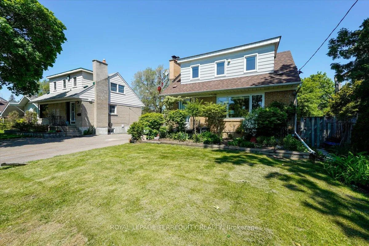Photo 30 of 28 Crowland Drive, Etobicoke, Rexdale-Kipling — HOMEH