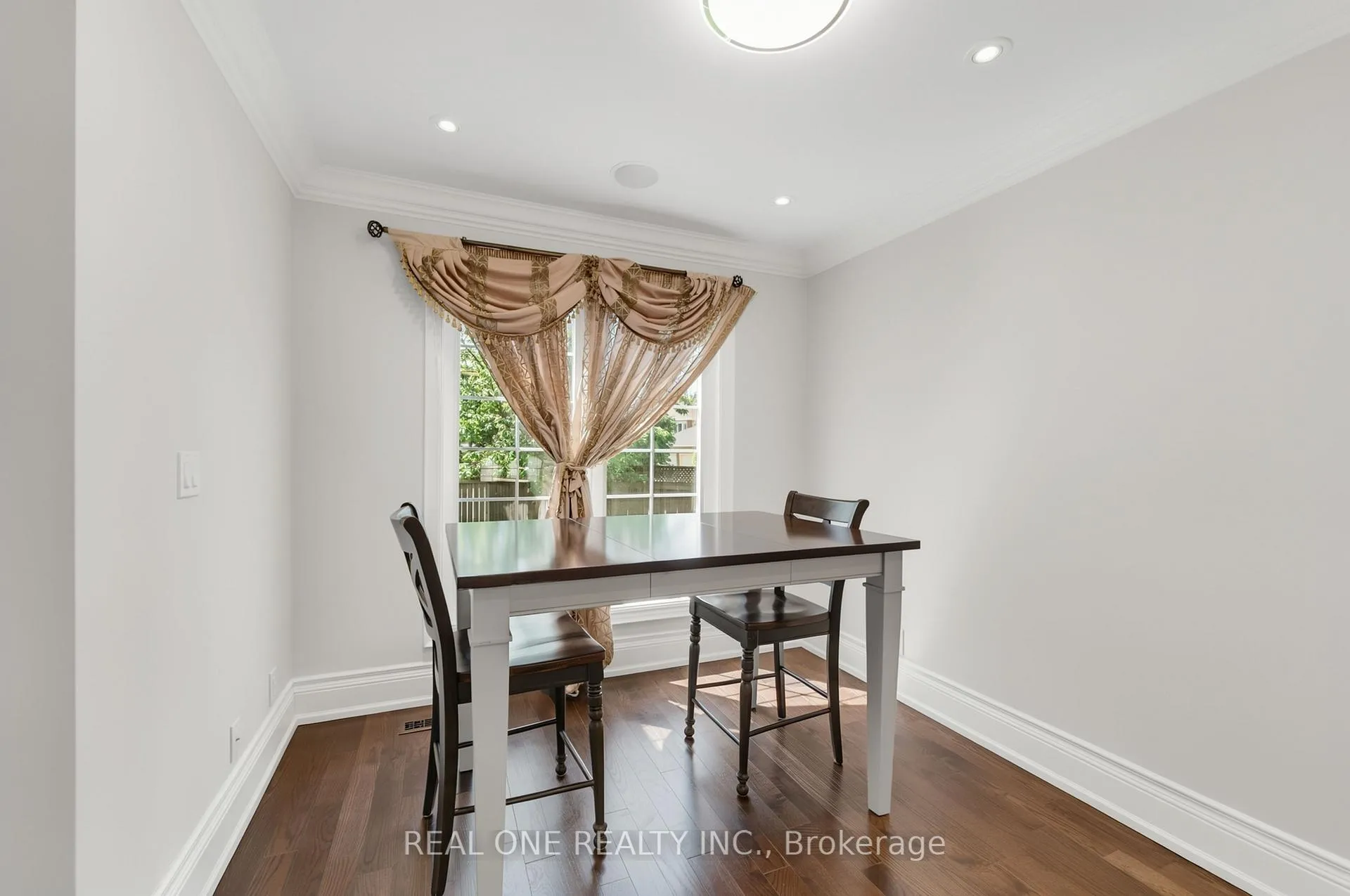 Photo 9 of 67 Eleanor Circle, Richmond Hill, South Richvale — HOMEH
