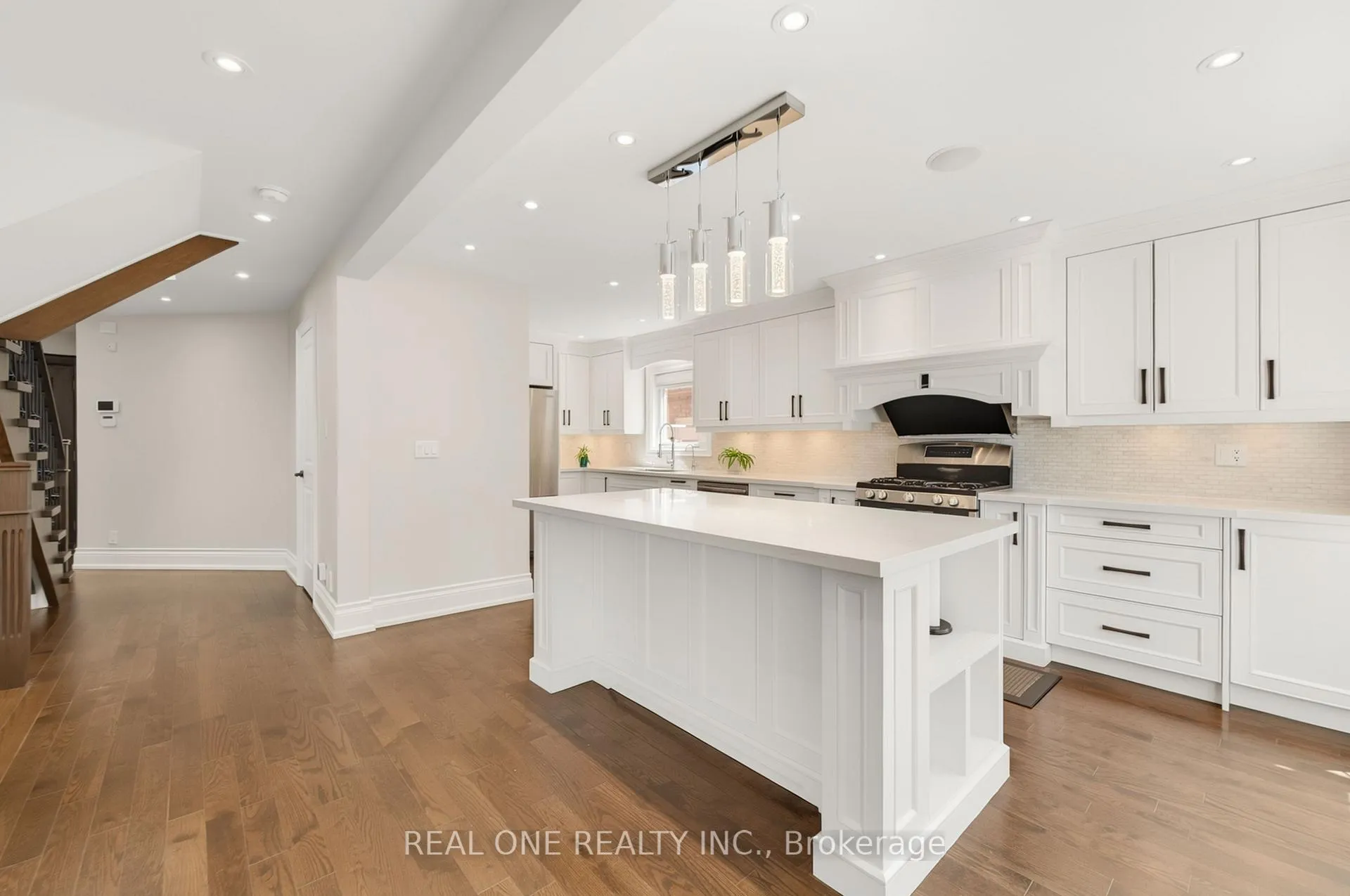 Photo 18 of 67 Eleanor Circle, Richmond Hill, South Richvale — HOMEH