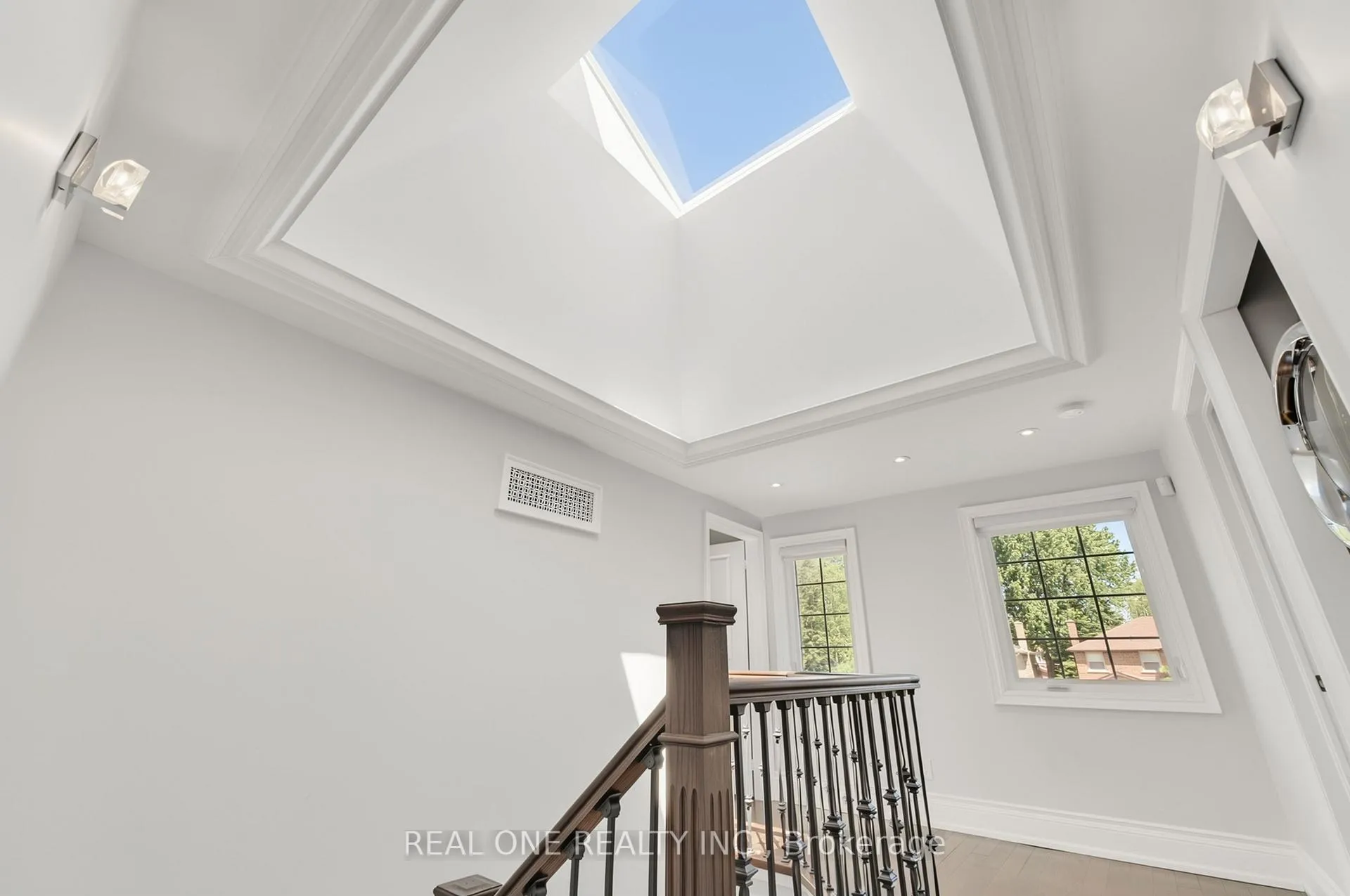 Photo 24 of 67 Eleanor Circle, Richmond Hill, South Richvale — HOMEH