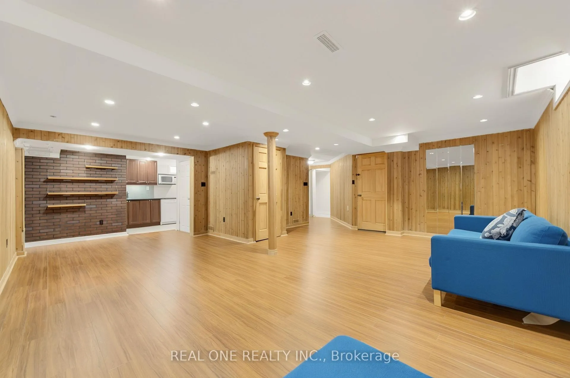 Photo 40 of 67 Eleanor Circle, Richmond Hill, South Richvale — HOMEH