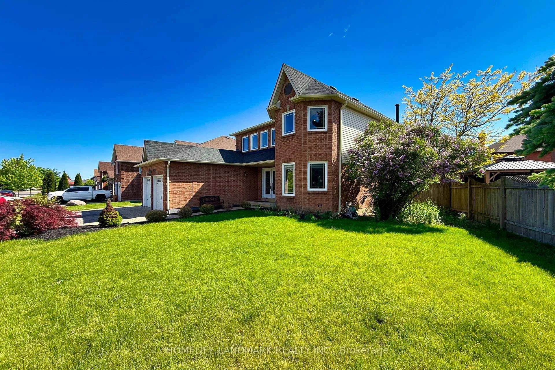 Photo 2 of 1609 Major Oaks Road, Pickering, Brock Ridge — HOMEH