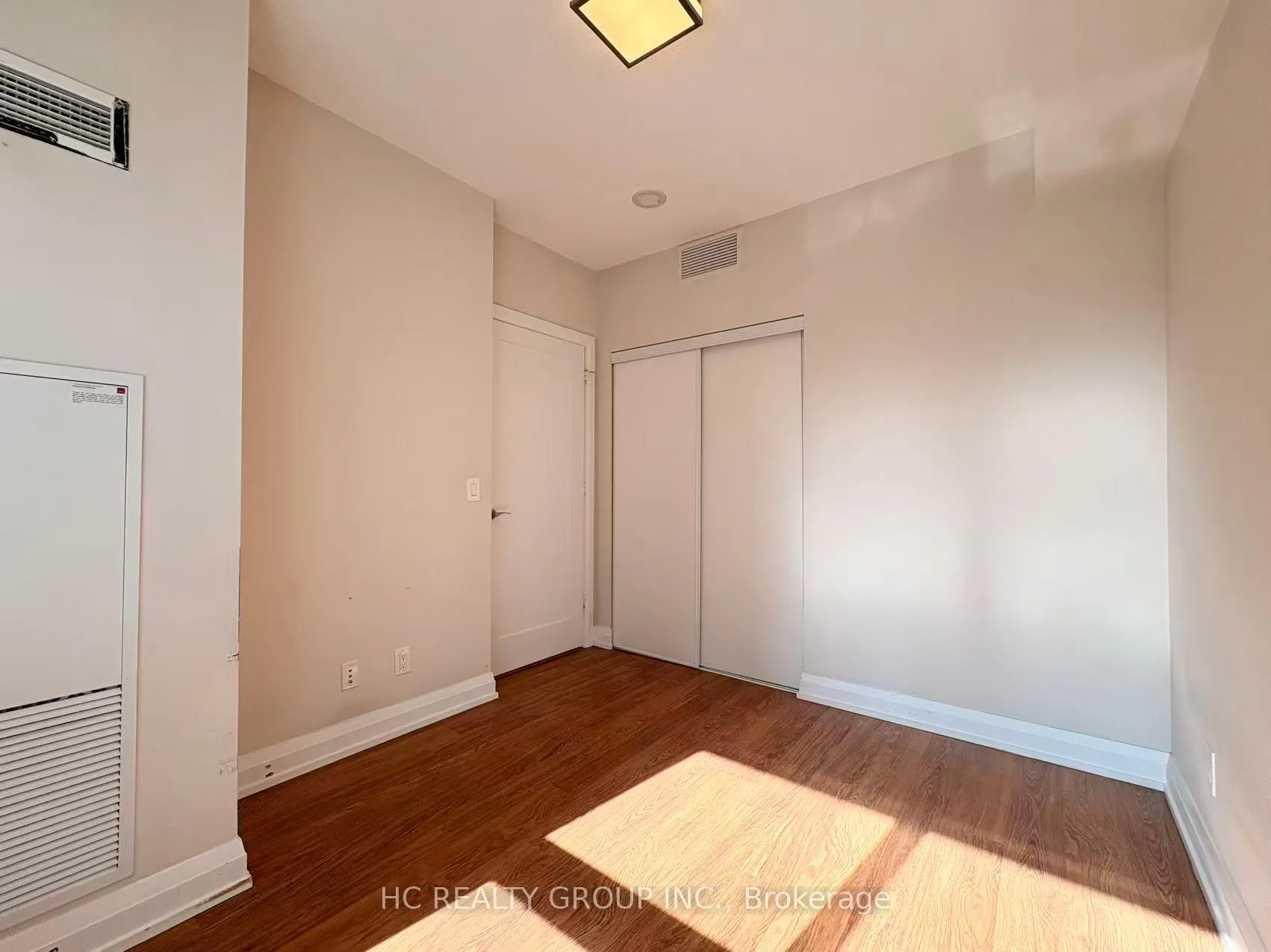 Photo 13 of Unit 1402, 2 Anndale Drive, North York, Willowdale East — HOMEH